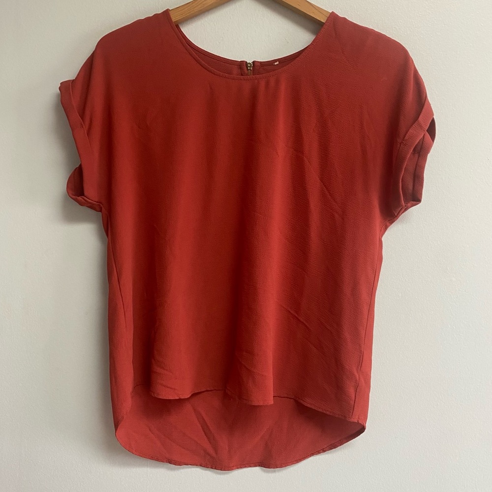 SHORT SLEEVE TOP - LARGE